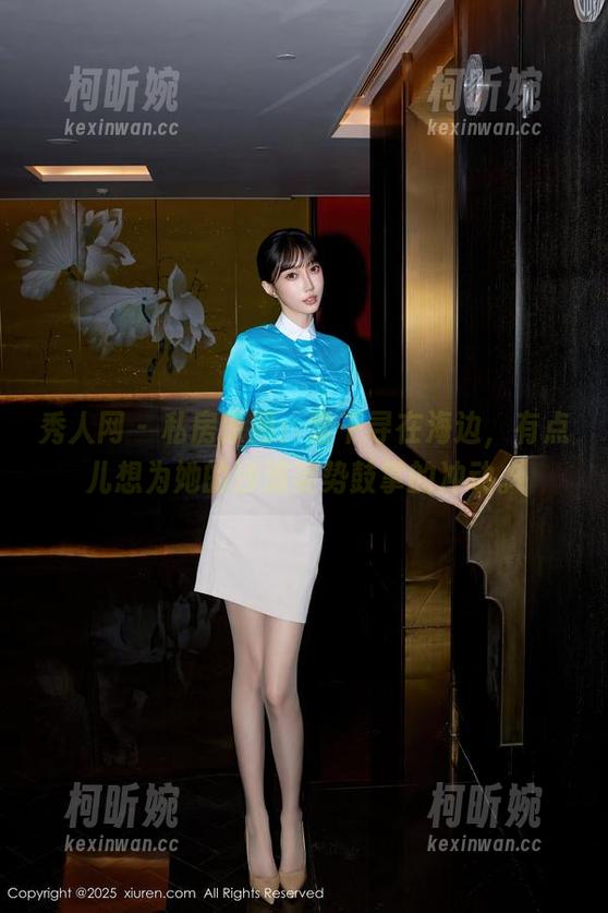 秀人网 - 私房原图：雪千寻在海边，有点儿想为她的沙滩姿势鼓掌的冲动。