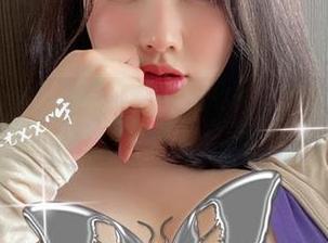 微密圈 – 童小芯的短裤新诠释，你怎么知道这个系列不会毁掉你的审美呢？