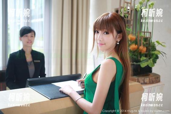 美媛馆-唐琪儿Beauty 美媛馆 - 唐琪儿Beauty的秘密,竟在高清美图中悄悄流露