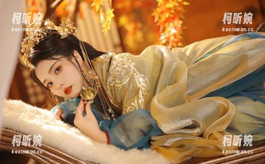 在苏嫣qvq的少女图库里，发现那些藏着的小秘密！