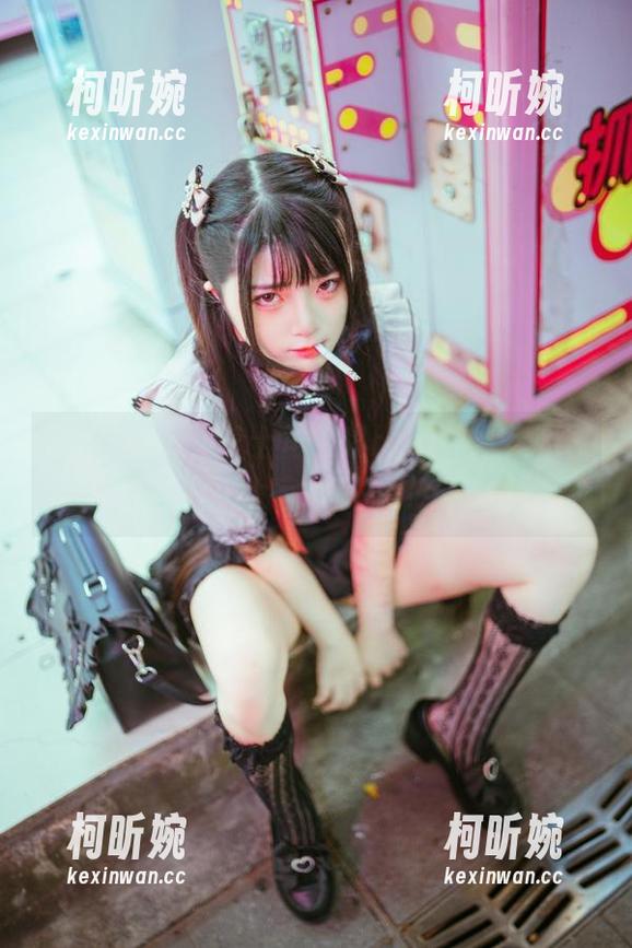 落落Raku，护士角色超real，全集和原图在此，大家心里想的我知道