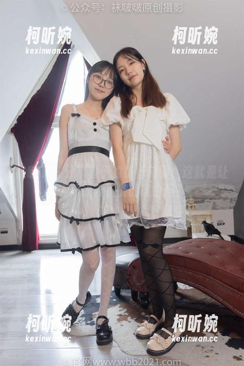 袜啵啵 - 分享稚予的银行制服：这就是让客户欲罢不能的理由吗？