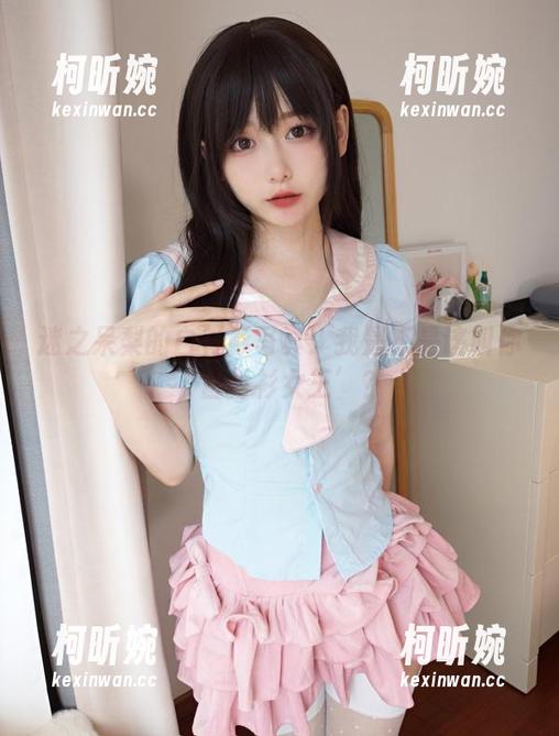 迷之呆梨 迷之呆梨的白衬衫写真:我是不是该叫你‘白衬衫女王’?