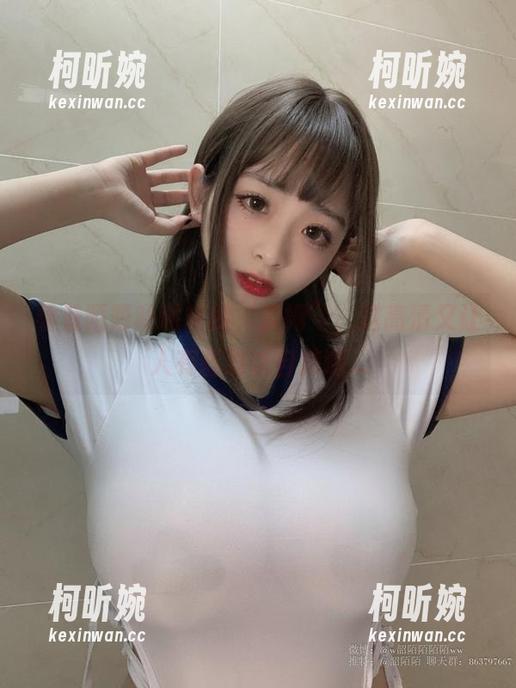 陌陌咕咕咕 看着陌陌咕咕咕的“雷姆”,这高清又让人有些难以自持啊...