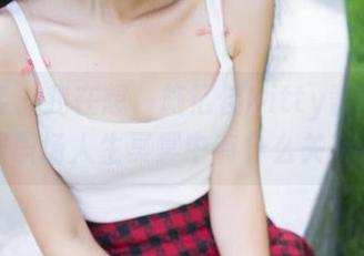 青豆客 – 我在想，施忆佳Kitty酱的职业装跟职场人生冥冥中有什么关系吗？