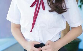青豆客 – 看！颜浅浅Cindy的白衬衫，在线原图完全不藏私